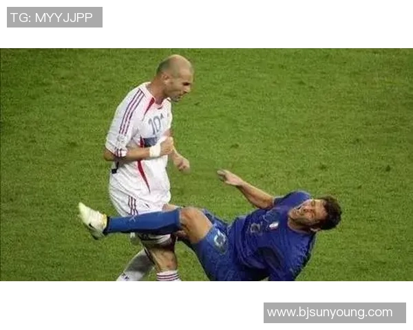 小龙侃足球带你领略足球世界的精彩瞬间与深度解析